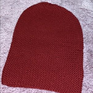 Maroon knit hat